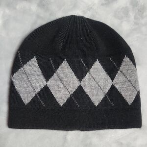 Black Knit Beanie with Gray Argyle Pattern